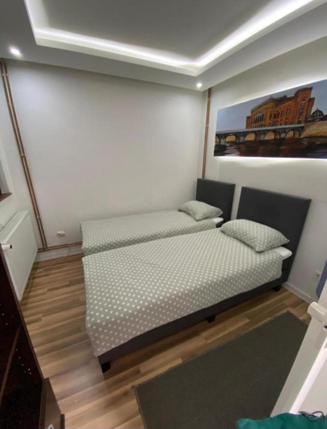 Apartments Natural And Bungalows 2 Sarajevo Phòng bức ảnh