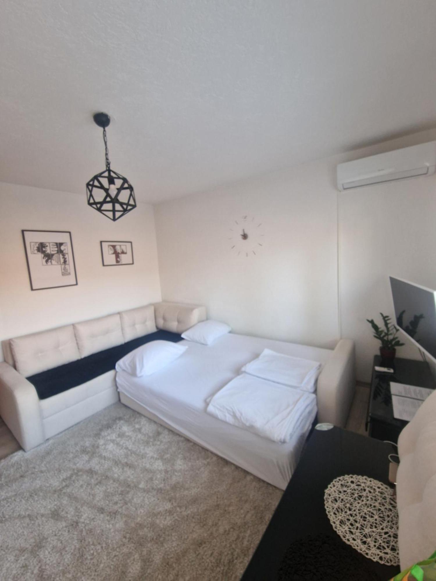 Apartments Natural And Bungalows 2 Sarajevo Phòng bức ảnh